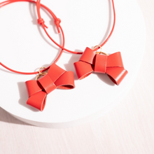 画像をギャラリービューアに読み込む, リボン(赤)