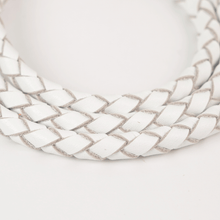 画像をギャラリービューアに読み込む, 組み編みリード(白)