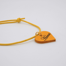 画像をギャラリービューアに読み込む, ネックレス(黄色)