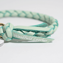 画像をギャラリービューアに読み込む, 組み編みカラー(ミントグリーン)