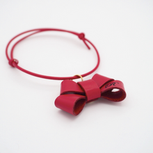 画像をギャラリービューアに読み込む, リボン(赤)