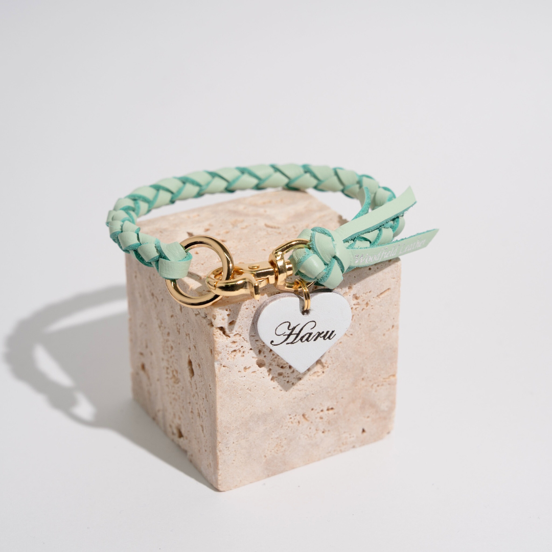 本革の犬用首輪 おしゃれで可愛いチョーカー 名前入り迷子札 首に負担