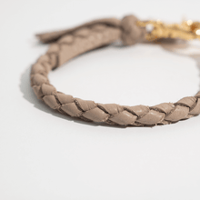 画像をギャラリービューアに読み込む, 組み編みカラー(グレージュ)