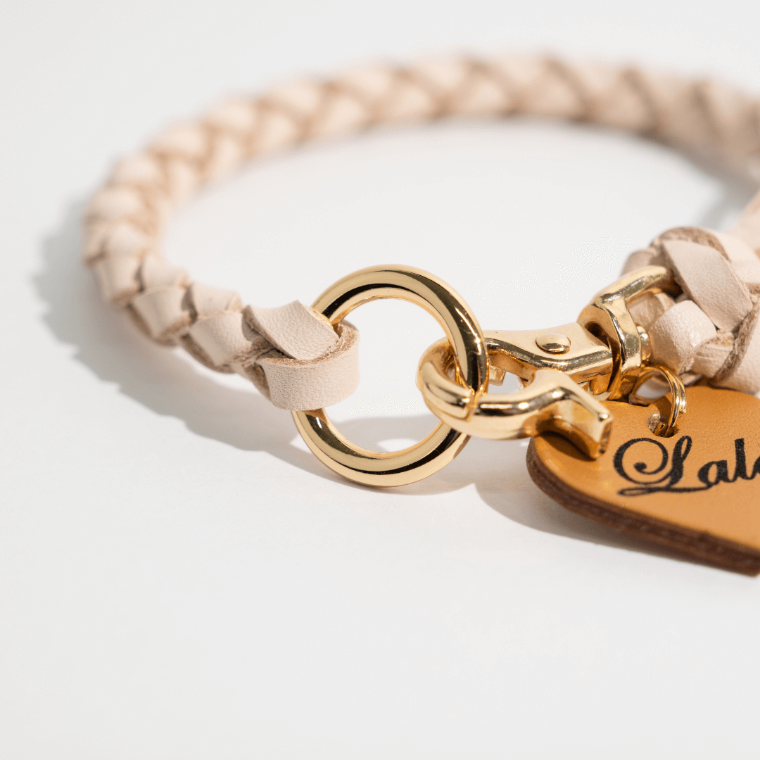 本革の犬用首輪 おしゃれで可愛いチョーカー 名前入り迷子札 首に負担